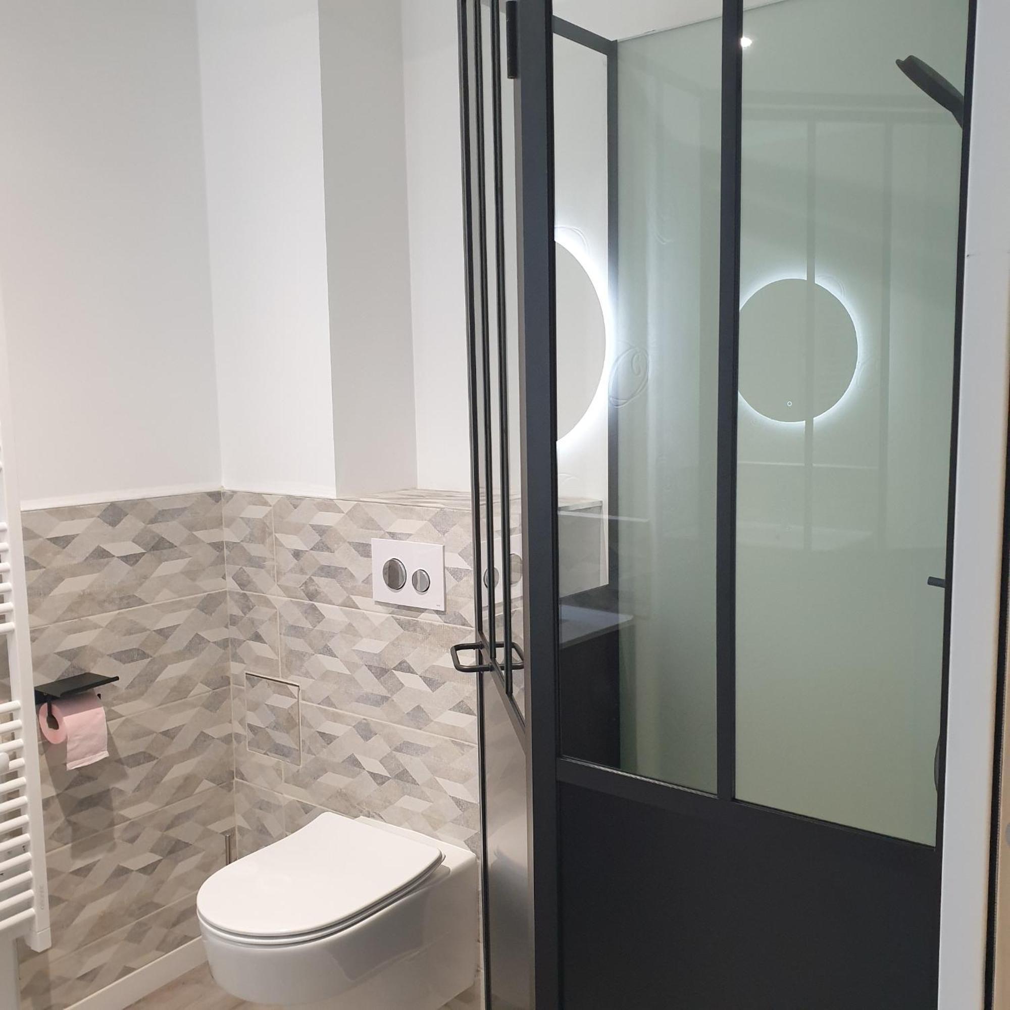 Chambres De Villee Saint-Georges-de-Gréhaigne Εξωτερικό φωτογραφία